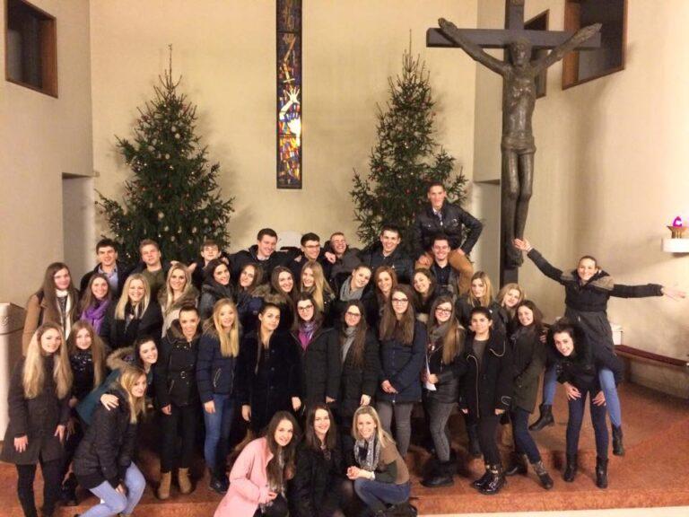 humanitarni koncert Pronesi svjetlost 22.12.1013.